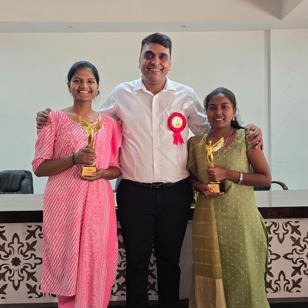 Aasha Gaurav Puraskar Event